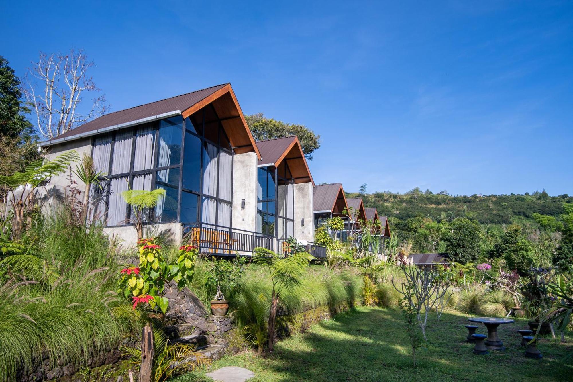 Puncak Gunung Kintamani Hotel Екстериор снимка